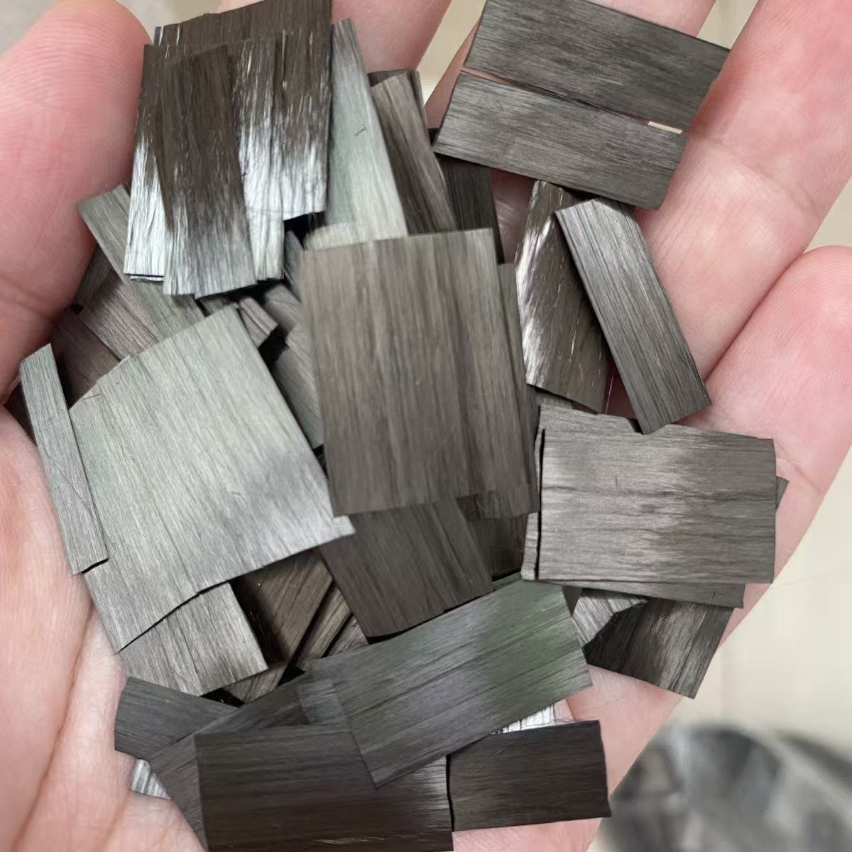Filamentous flake Forged carbo - Crepe Pan Carbon review and price